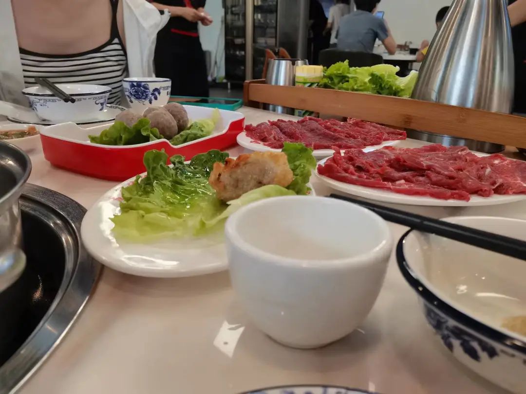 疫情下的大學(xué)生：封了，也“瘋”了？