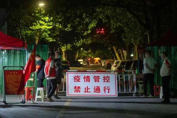 新冠疫情終將過去，職場寒冬何時才結(jié)束？