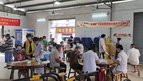 社區(qū)宣傳活動.jpg 智·敬齡社區(qū)宣傳活動