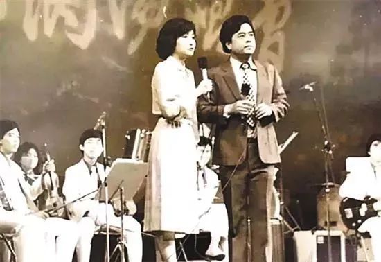 42年前這檔廣東綜藝節(jié)目，比春晚好看多了……