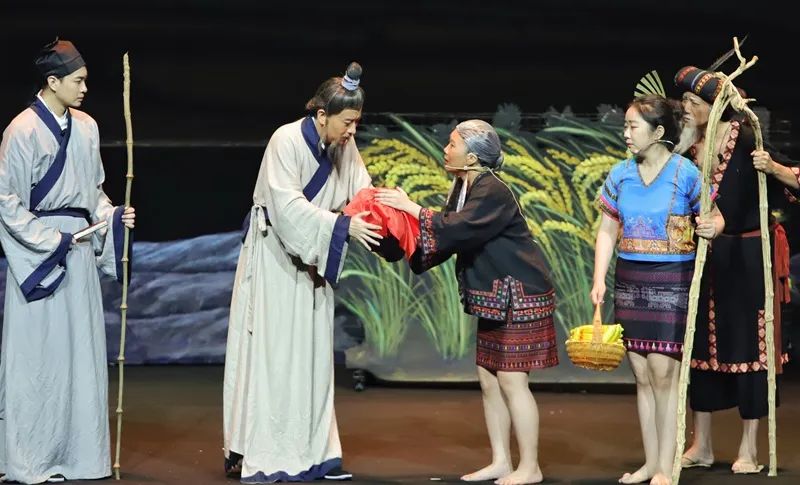 七十年代海南儋州農(nóng)村見(jiàn)聞 || 李海明 七十年代海南儋州農(nóng)村見(jiàn)聞 || 李海明