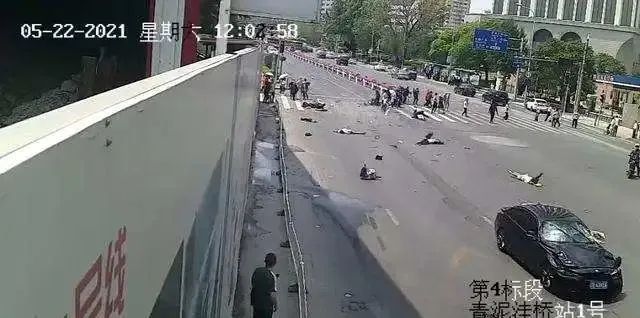 天河寶馬男撞人事件：究竟是交通肇事，還是無(wú)差別殺人？