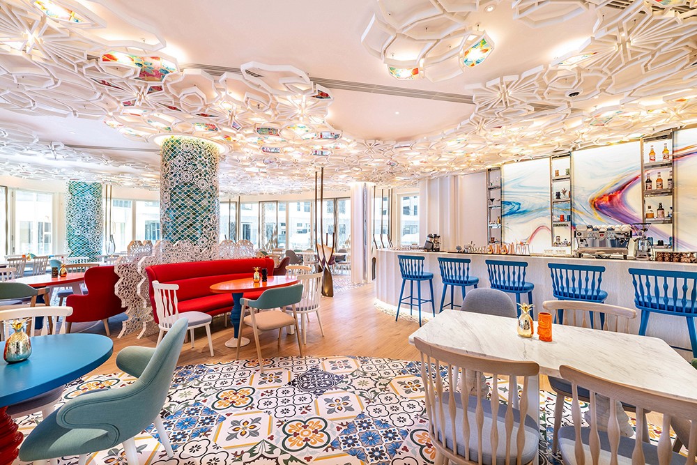 圖：「Vivace」將地中海菜式呈上餐桌，帶來異國風(fēng)情的餐飲體驗(yàn)