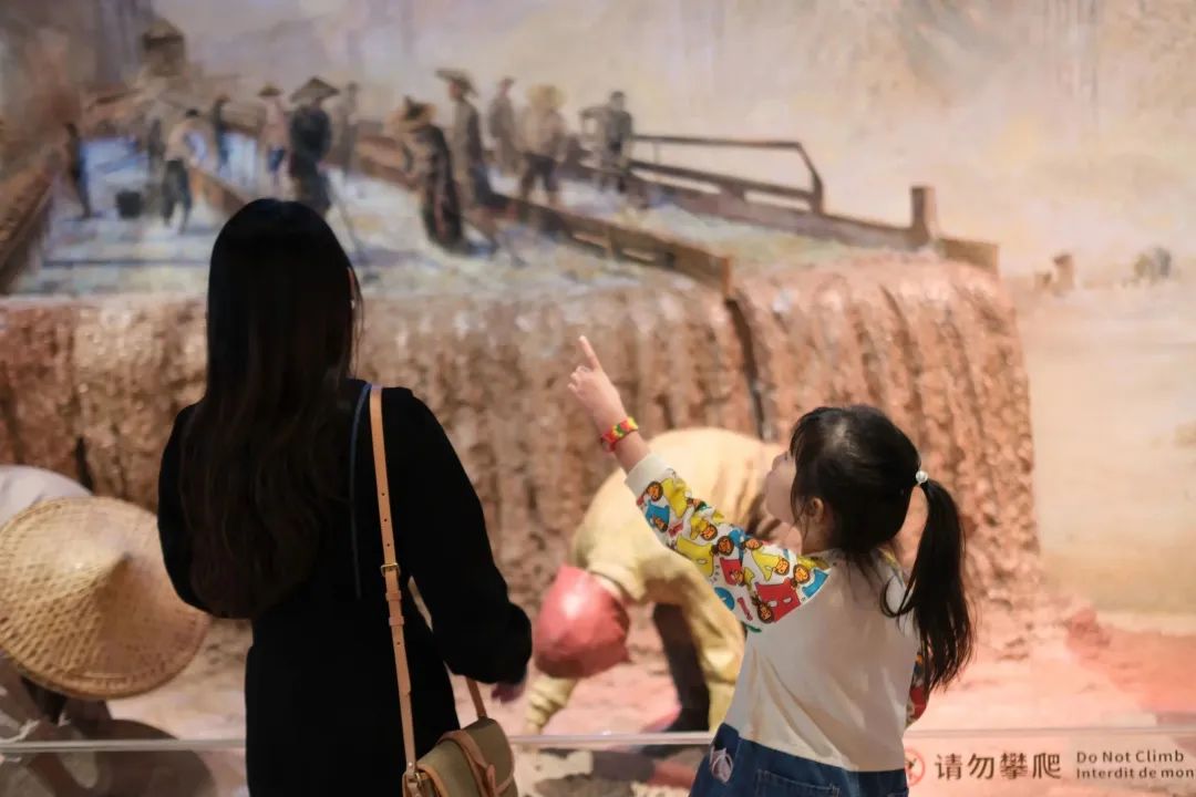 是《狂飆》帶旺江門(mén)，還是江門(mén)成就《狂飆》？