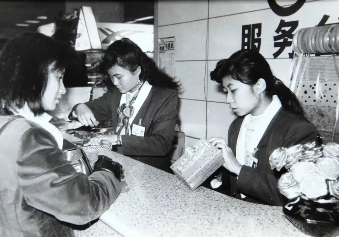 天河城關(guān)店：曾潮到風(fēng)濕的百貨公司，現(xiàn)為何接連執(zhí)笠？