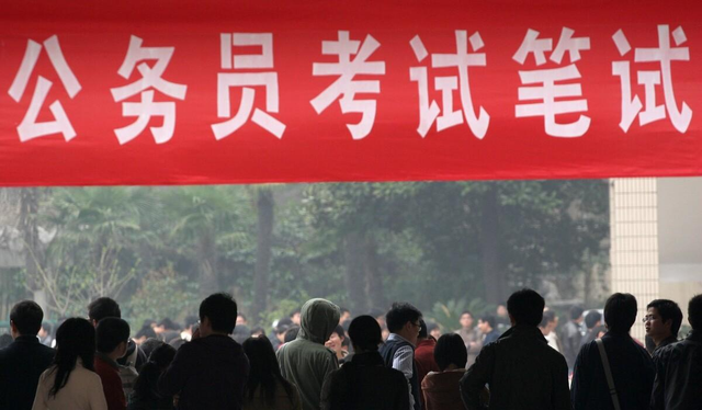 月經(jīng)假和超長產(chǎn)假，為何女性不領(lǐng)情？