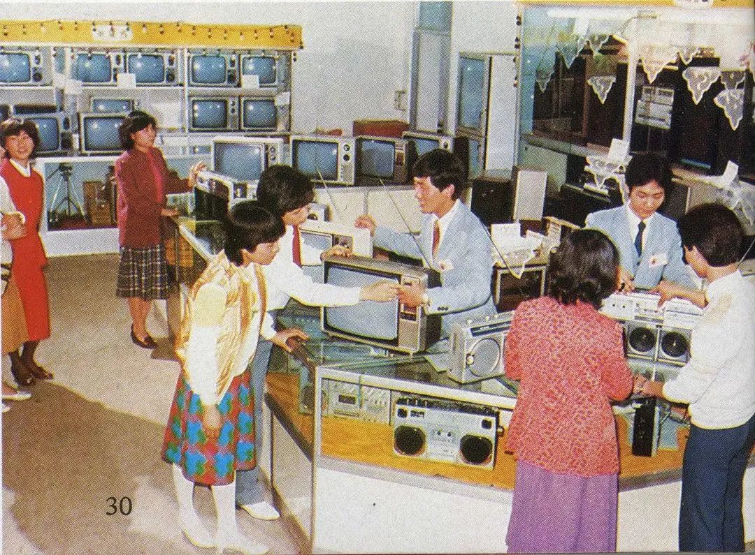 天河城關(guān)店：曾潮到風(fēng)濕的百貨公司，現(xiàn)為何接連執(zhí)笠？
