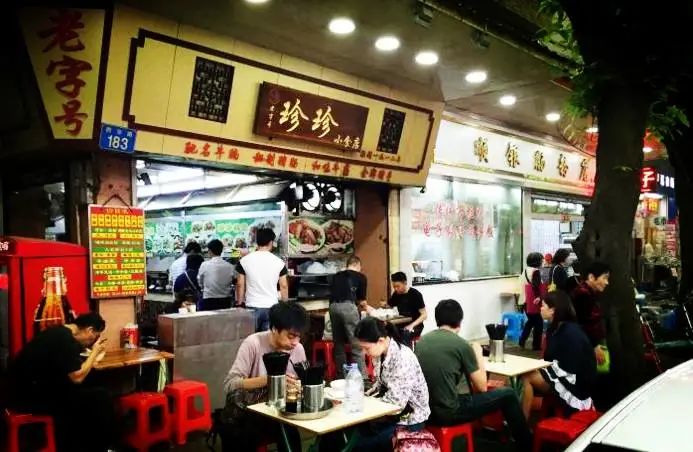 寶業(yè)路宵夜街撤場(chǎng)的痛，只有廣州為食夜貓才懂！