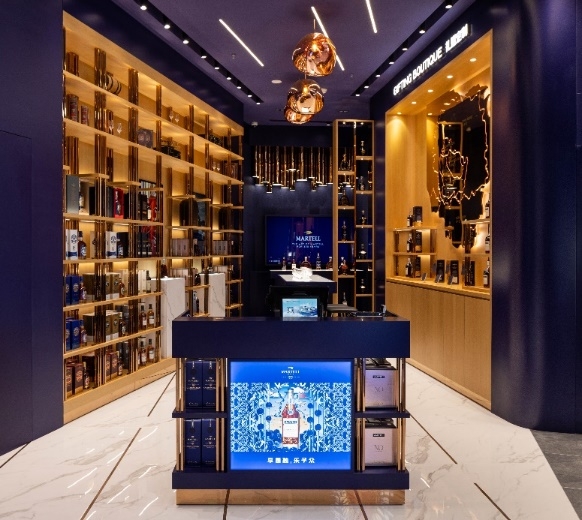 保樂力加于中免?？趪?guó)際免稅城設(shè)立的全新跨品類精品店