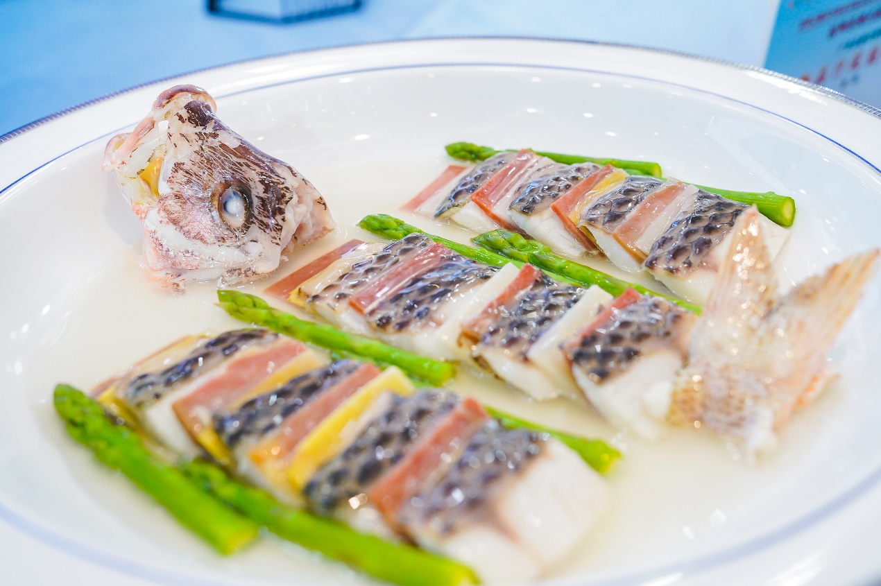 (玉樹臨風(fēng)麒麟魚)