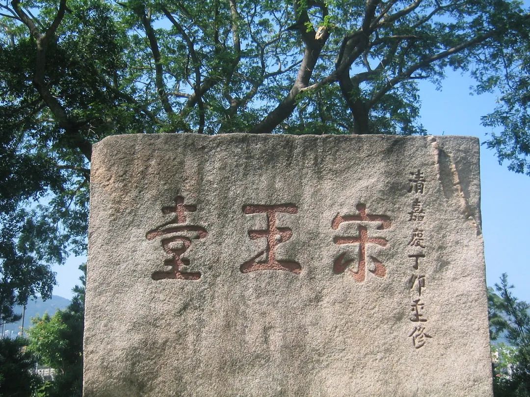 國(guó)泰空乘嘲諷乘客事件：誰(shuí)在制造族群對(duì)立？