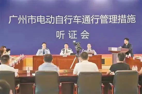 把“電雞”列入機(jī)動(dòng)車管理，能解圍城死結(jié)嗎？