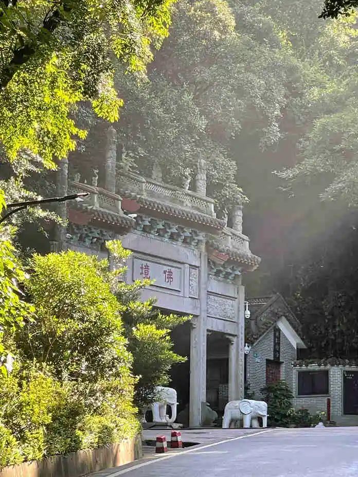云山見證廣州 把脈廣州“儒釋道” || 聞遜 云山見證廣州 把脈廣州“儒釋道” || 聞遜