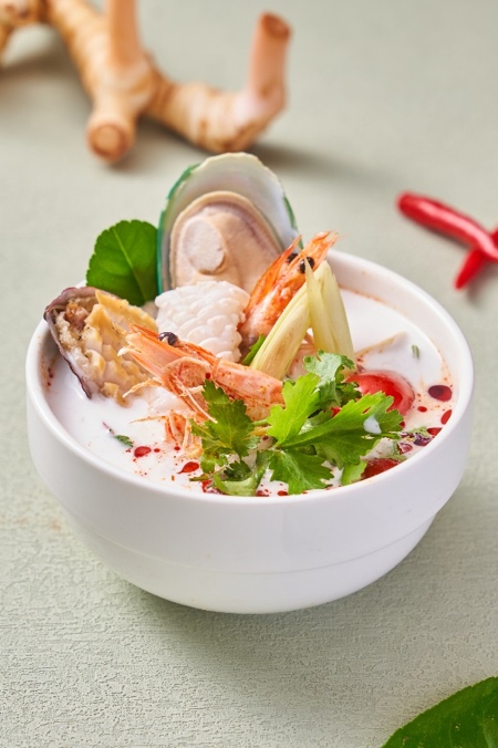 安達曼冬卡海鮮湯（TOM KHAA SEAFOOD）