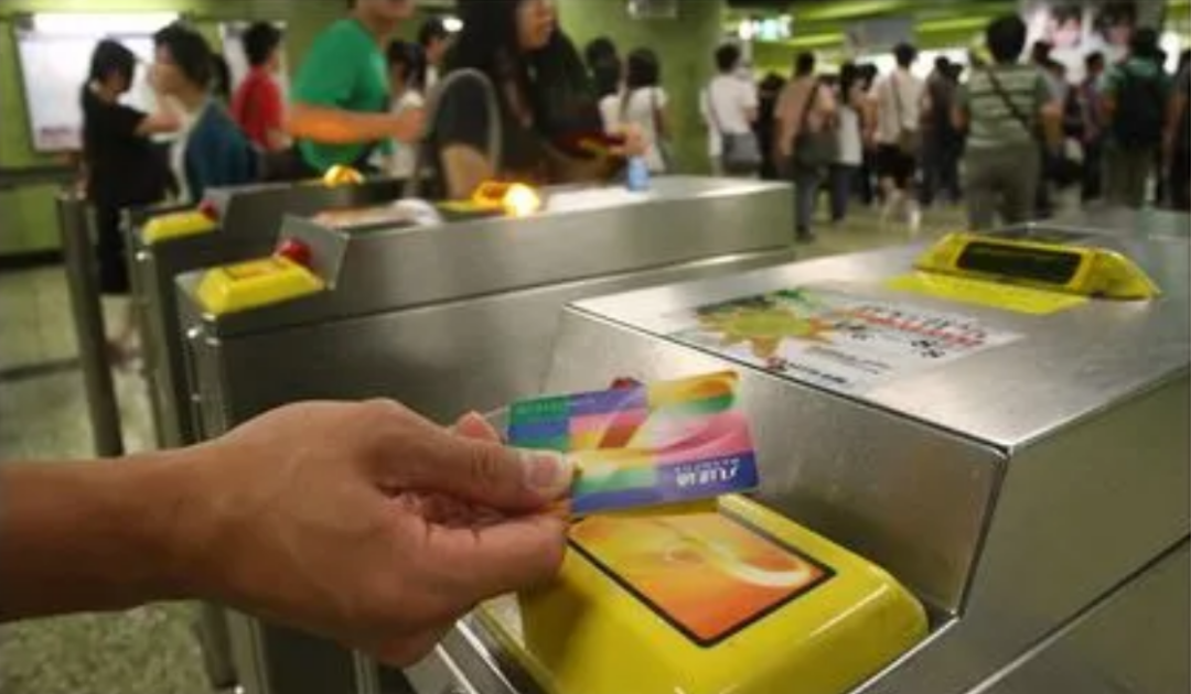 港人入深消費 港人入深消費