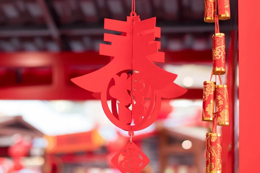 3202年了，還要討論“中國(guó)人該不該過洋節(jié)”的問題？