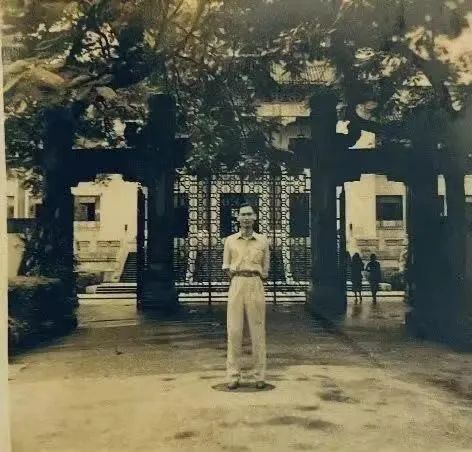 中央公園:老廣州津津樂道的兒童樂園 || 荔人行 中央公園:老廣州津津樂道的兒童樂園 || 荔人行