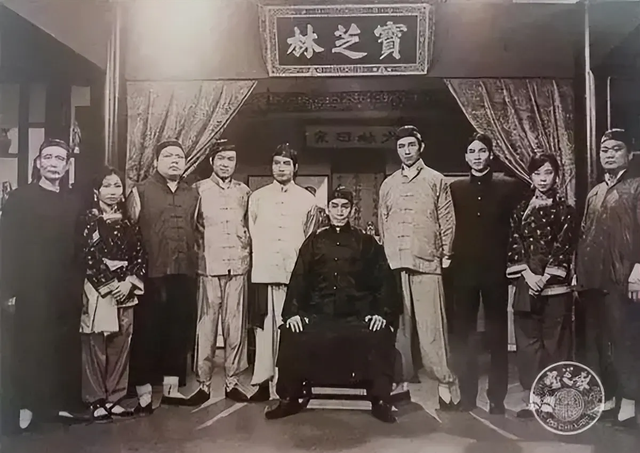 廣州出生的著名演員，香港逝世后成為神仙