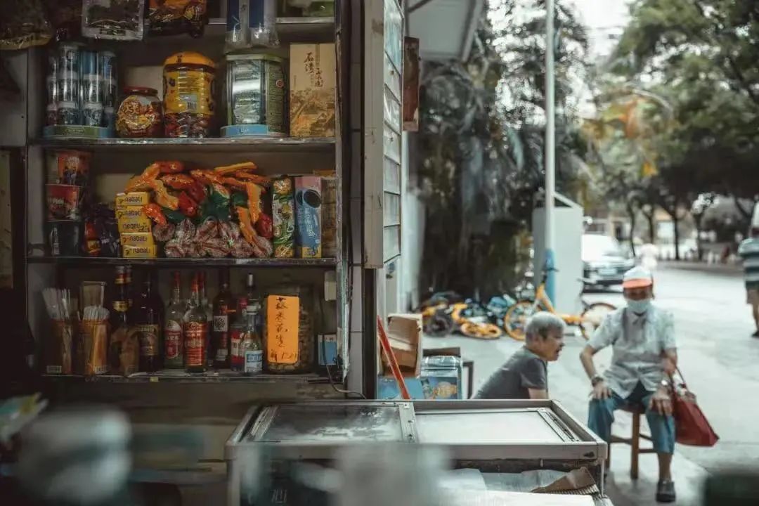 廣州便利店遍地開花，士多終有一日會被取代嗎？