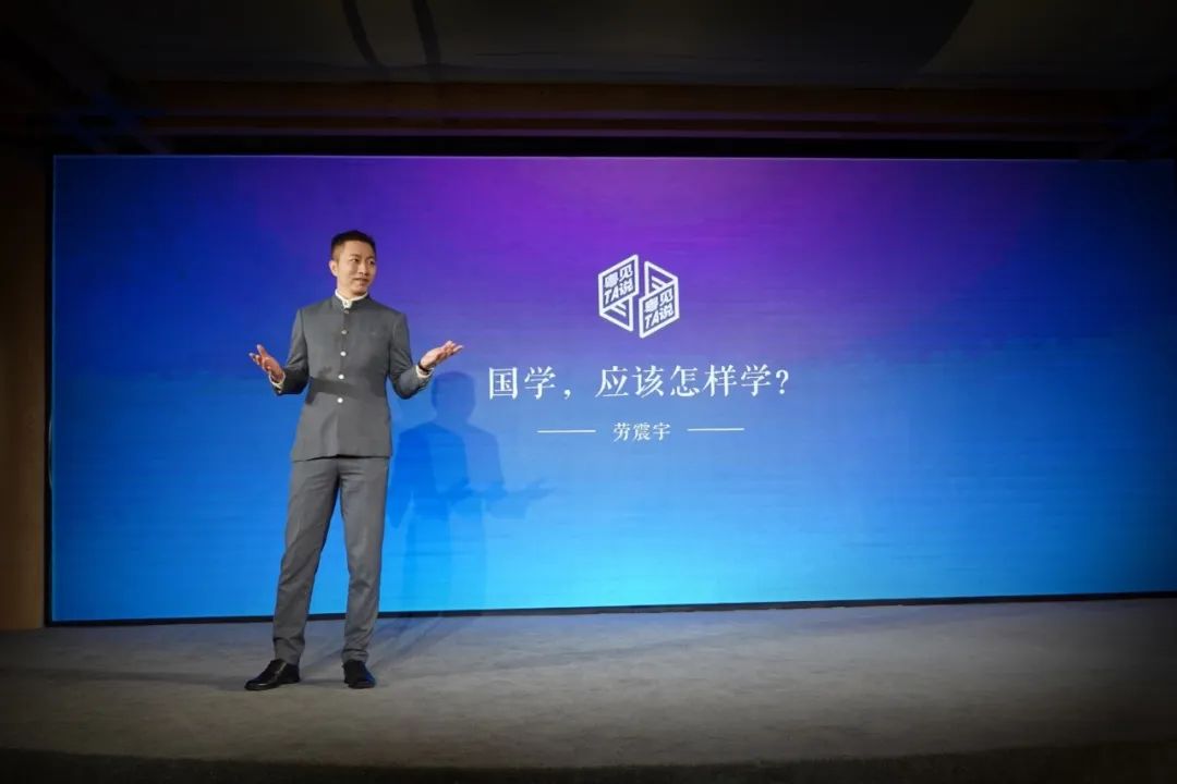 阿媽教我：熟讀唐詩三百首，唔會吟詩也會偷