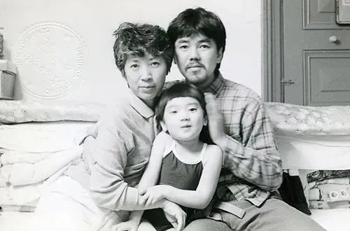 這本二手日文書里，竟珍藏著40年前那個(gè)鮮活的廣州