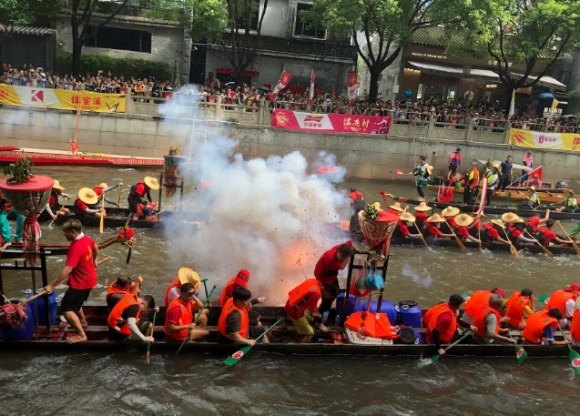 仔女不會(huì)講粵語，父母將被祠堂打屁屁？