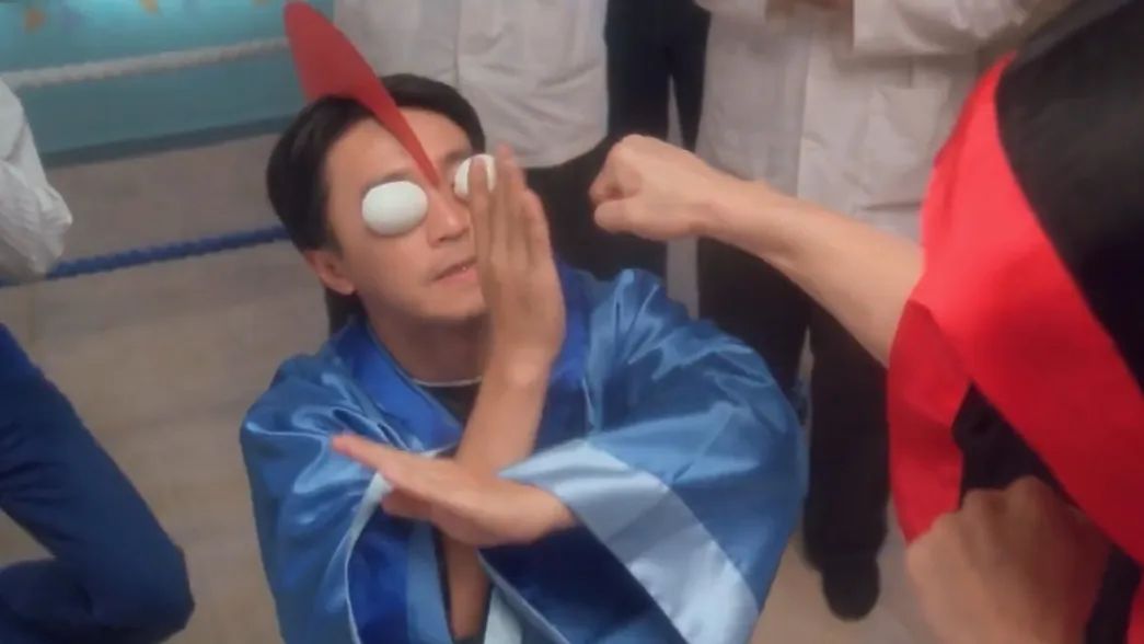 電影里傳統(tǒng)武術(shù)以一打十，擂臺(tái)上卻總輸給現(xiàn)代搏擊？