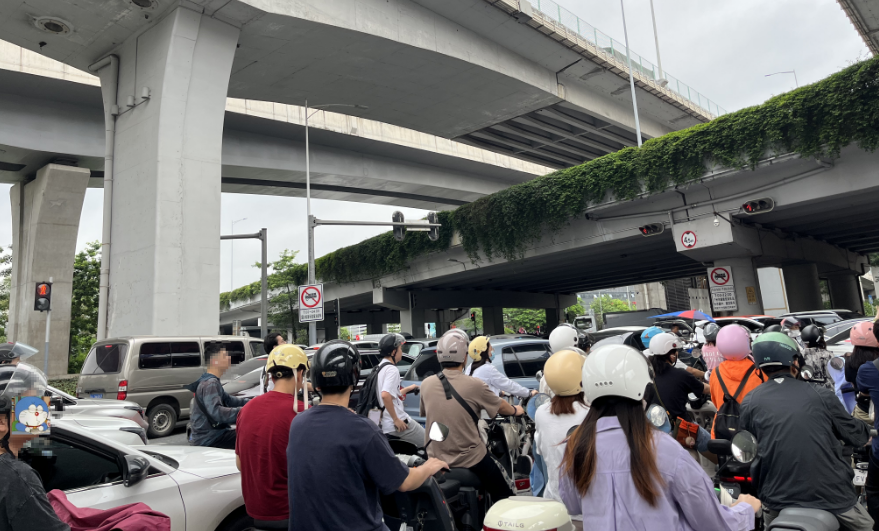 廣州將實行最嚴(yán)“電雞”新規(guī)，騎手成“弱勢群體”？