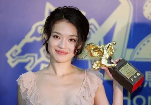 揾食艱難？日本AV女優(yōu)赴港賣淫被捕的背后……