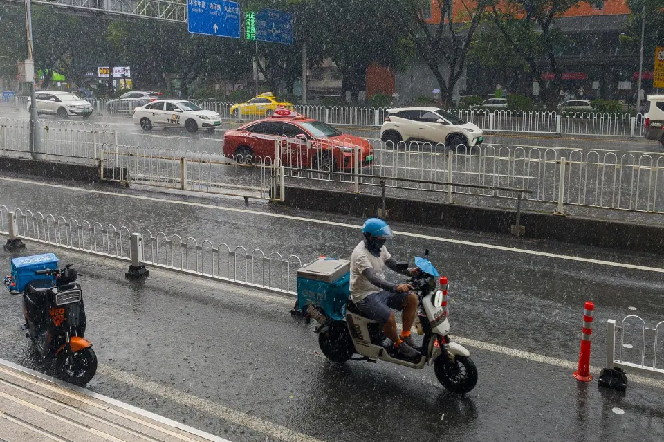 廣州“電雞”新規(guī)將實(shí)施：限速15km/h，合理嗎？