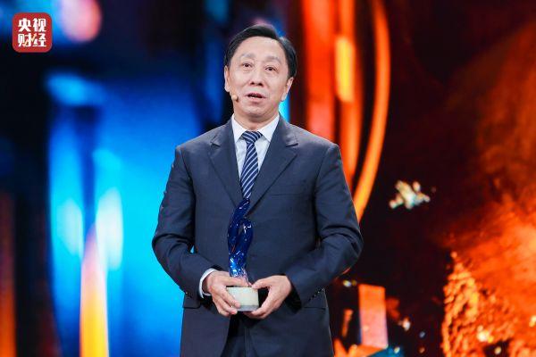 河鋼集團(tuán)有限公司董事長(zhǎng)、黨委書記 于勇