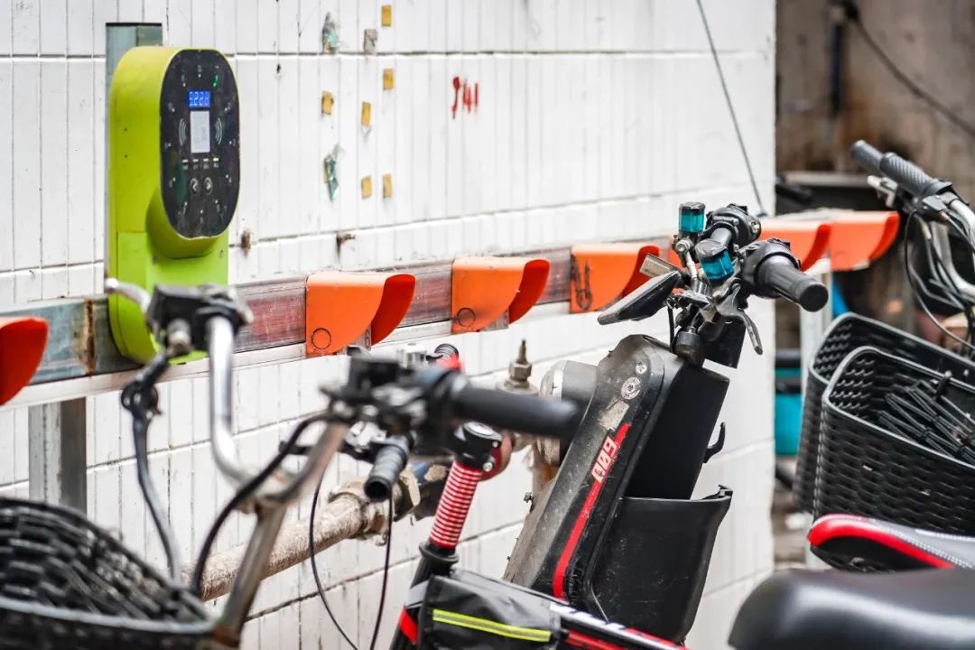 廣州“電雞”充電樁集體漲價(jià)，趕超電動(dòng)汽車充電費(fèi)？