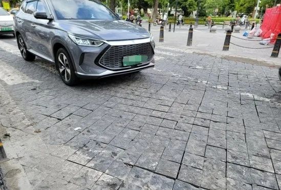 廣州司機(jī)：海珠廣場(chǎng)不是鳩路，行過(guò)經(jīng)常丟個(gè)螺母……