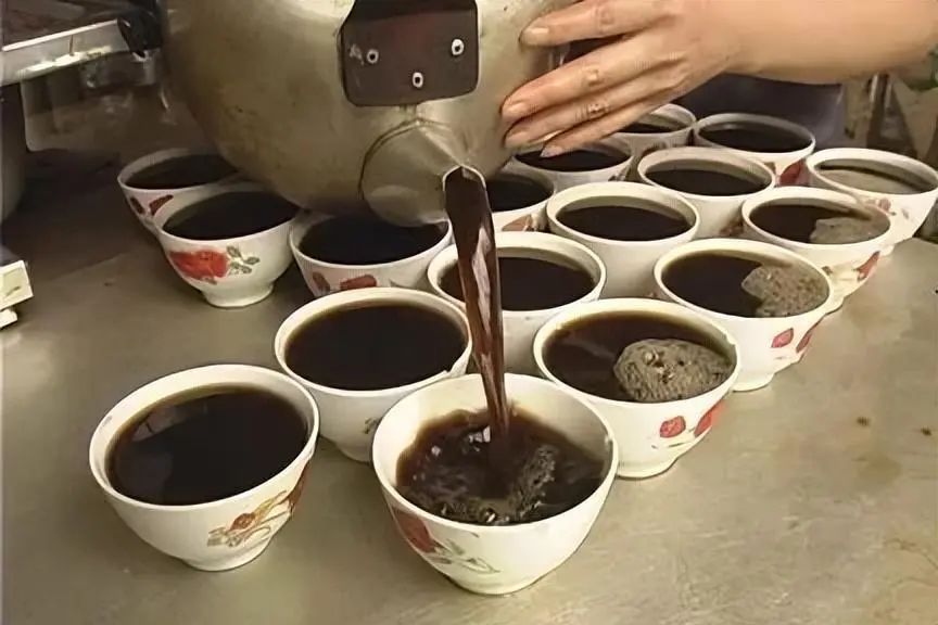 廣東涼茶究竟是飲品還是藥品？