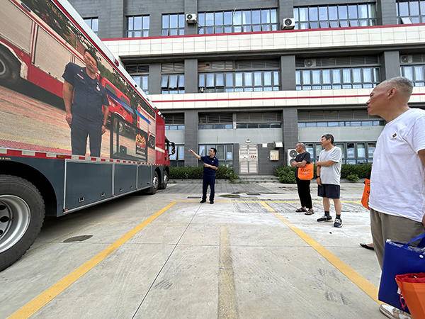 中山南朗消防宣傳車走街串巷,筑牢村(社區(qū))消防安全“防火墻”