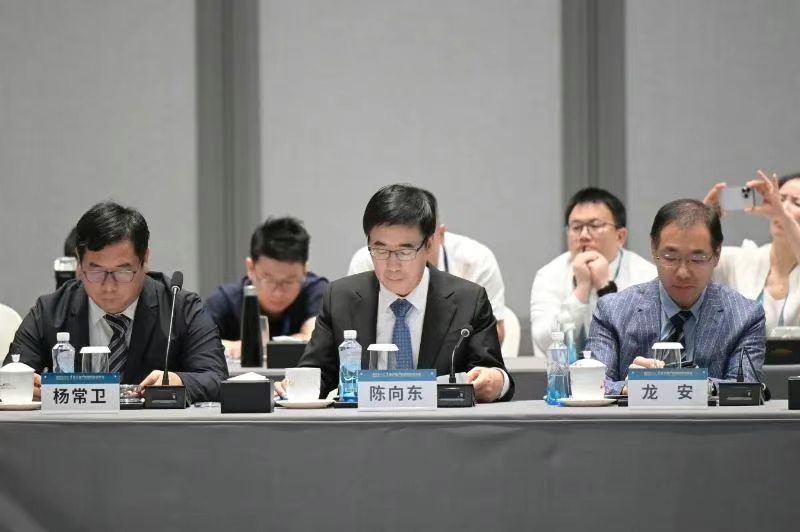 政企對話共繪藍(lán)圖：高途創(chuàng)始人陳向東受邀出席2025廣州國際投資年會